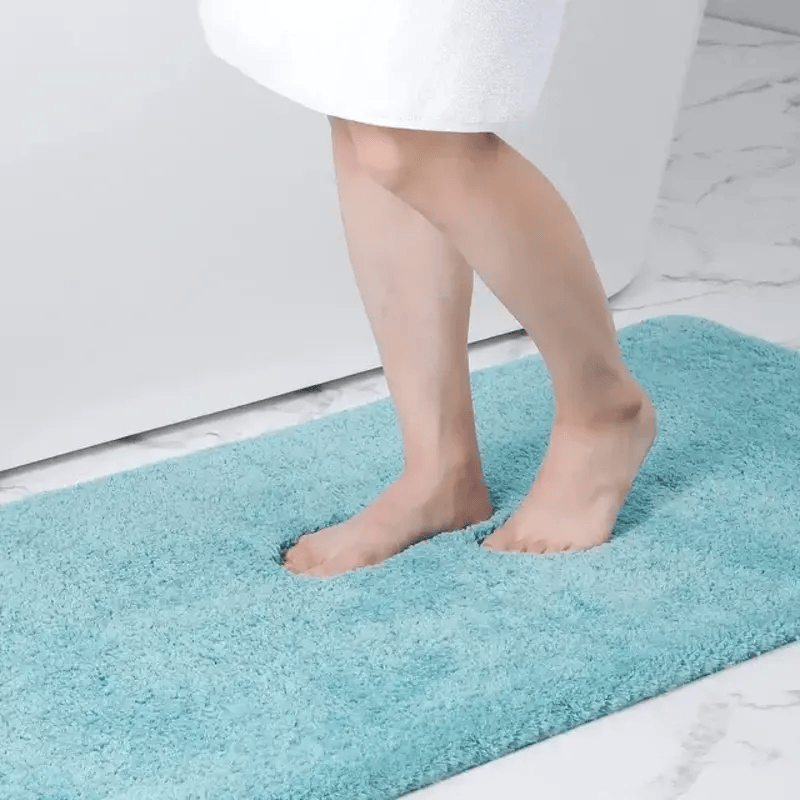 tapis de salle de bain bleu clair